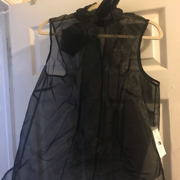 Tops - Organza camisole with a bow